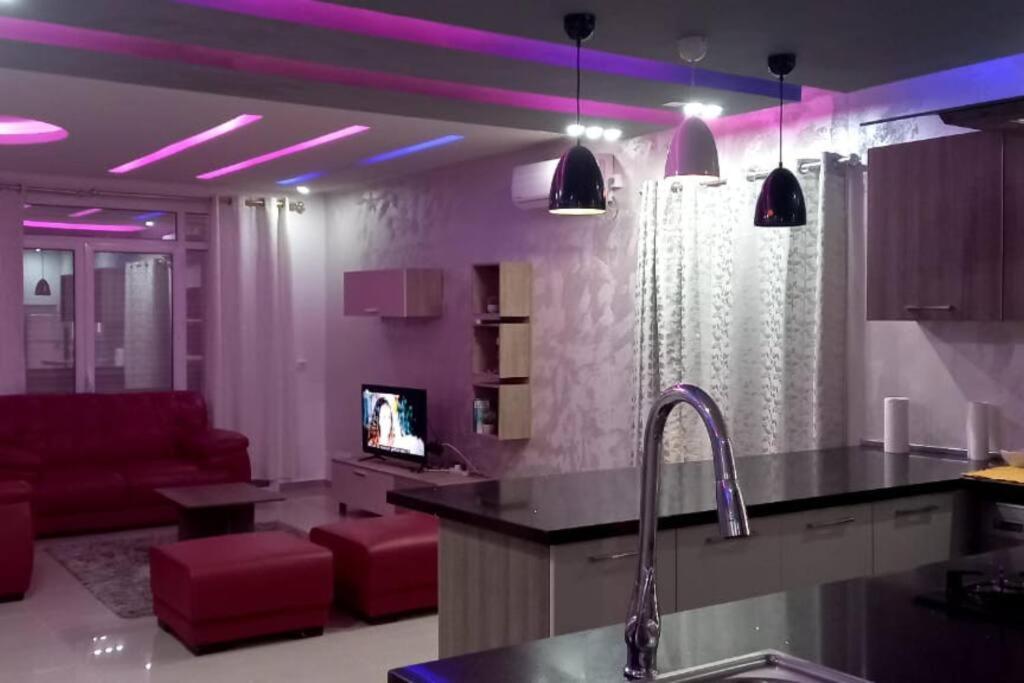 Magnifique Villa Avec Piscine Sur L'Ile De Djerba Pour Vacances Arkou Exterior foto